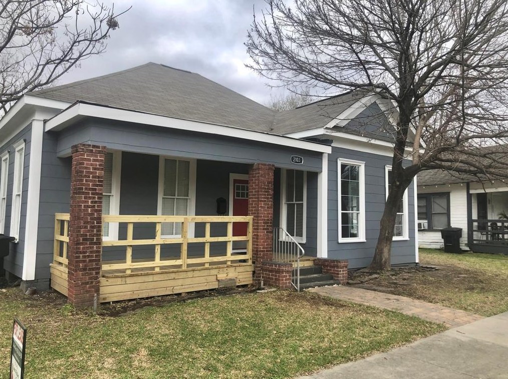 2103 Thomas St, Houston, TX 77009