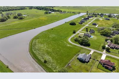 1302 Lakeland Circle, Rosharon, TX 77583 - Photo 18