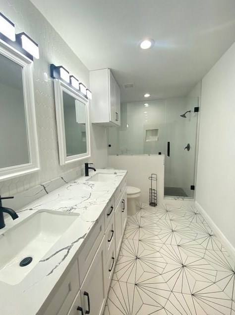 2326 Cumberland St, Houston TX  77023-5224 exterior