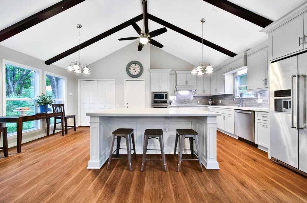 1363 Beaujolais Ln, Houston, TX 77077-3113