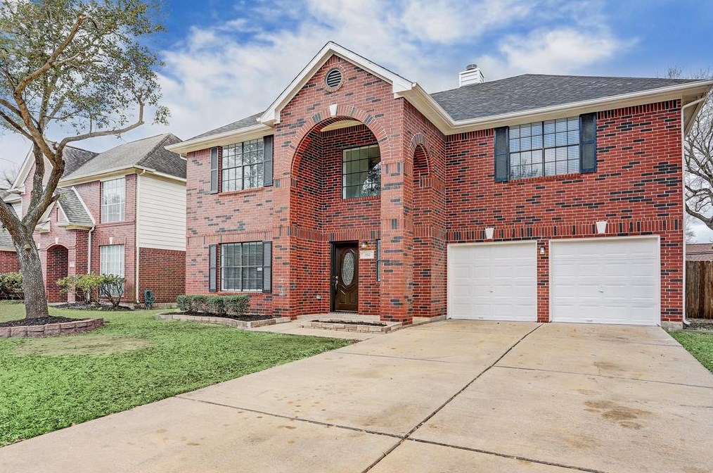 152 Black Walnut Dr, Houston, TX 77015-1759