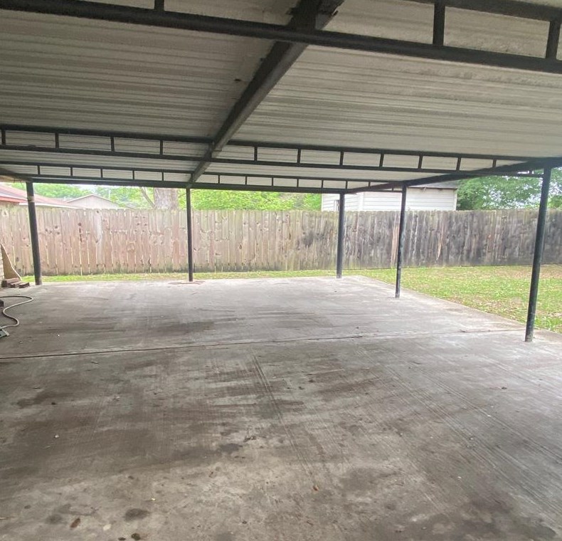 12223 Haroldson Forest Dr, Houston TX  77044-5005 exterior