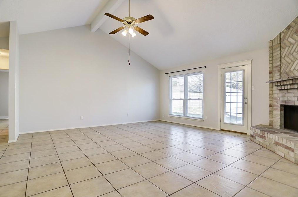 4838 Ingleside Ct, Spring TX  77388-2829 exterior