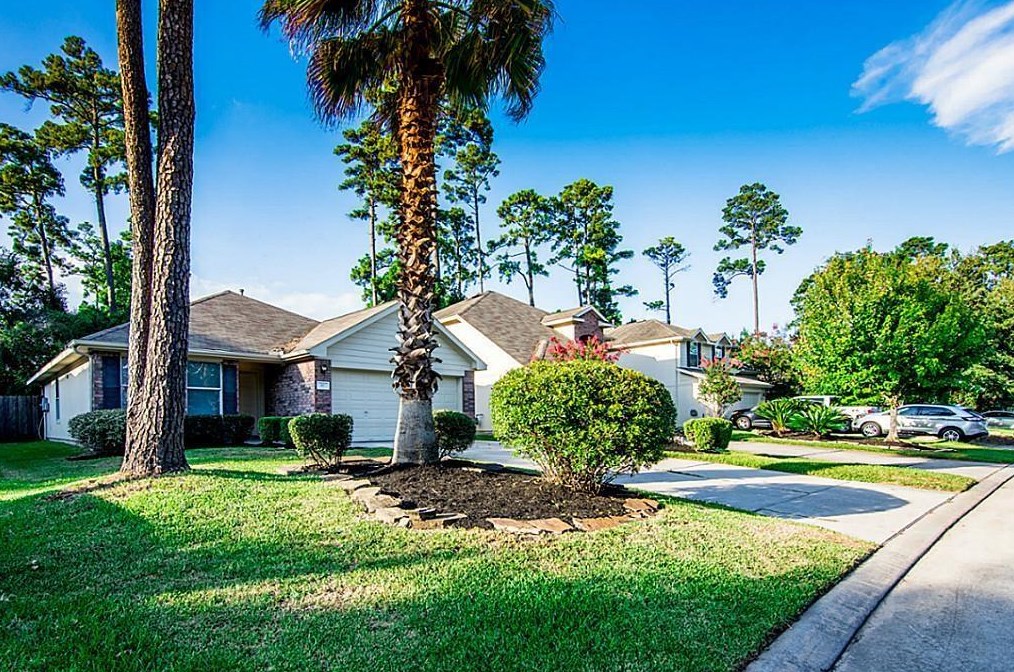 87 Hockenberry Pl, Conroe TX  77385-3759 exterior