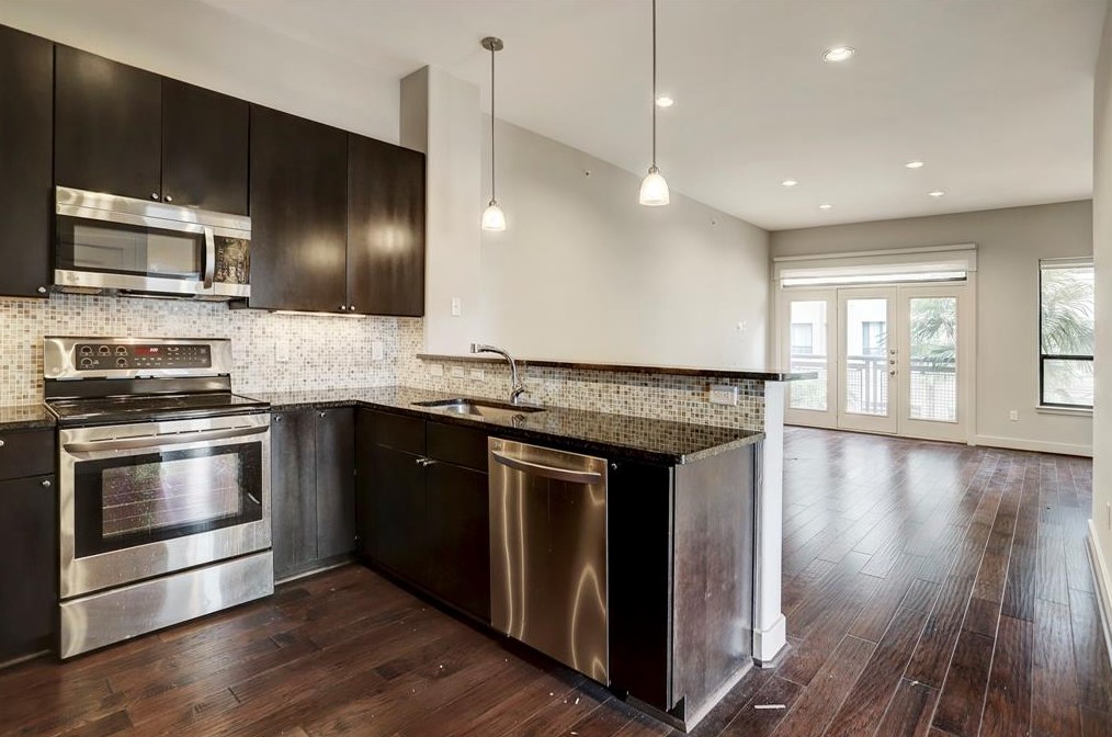 1901 Post Oak Blvd Apt 2308, Houston, TX 77056