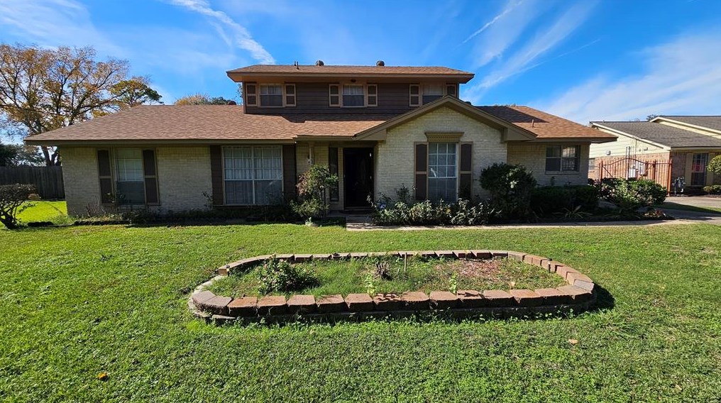 7323 Darien St, Houston, TX 77028-3133