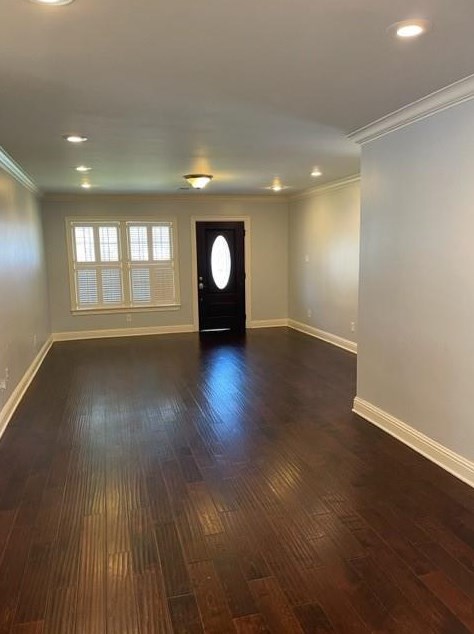 906 Algregg St, Houston, TX 77009