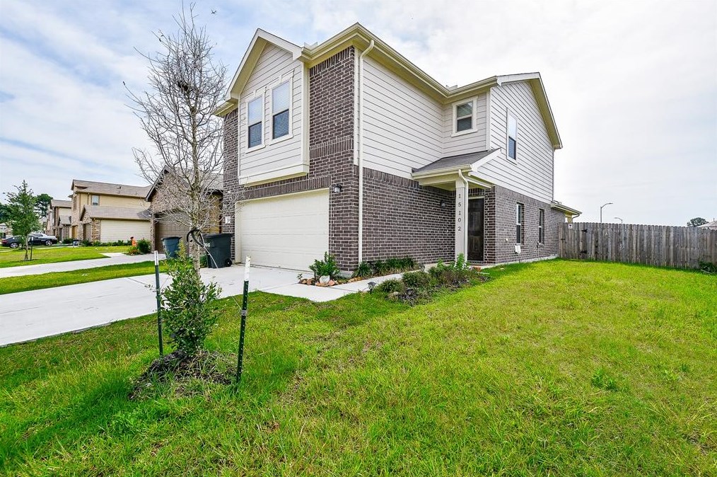 15102 Darbydale Dr, Houston, TX 77090