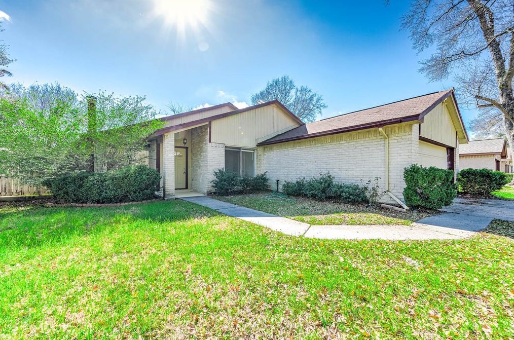3423 Nutwood Ln, Spring TX  77389-5107 exterior