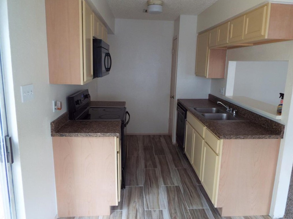3042 Cottonshire Dr, Spring TX  77373-6669 exterior