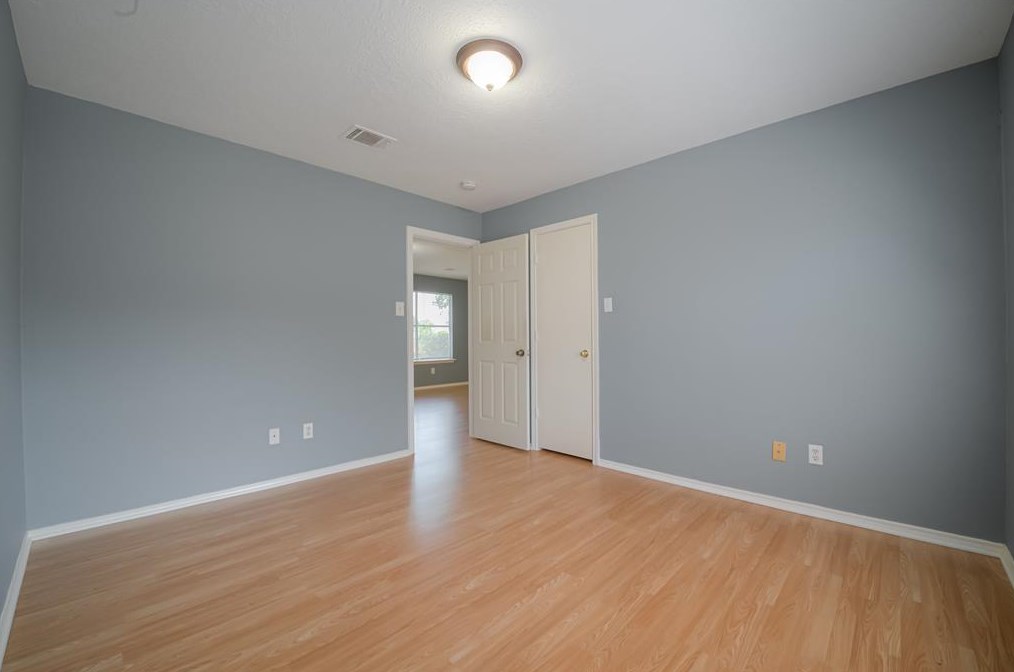 2040 Sandy Knl Dr, Missouri City TX  77489-2901 exterior