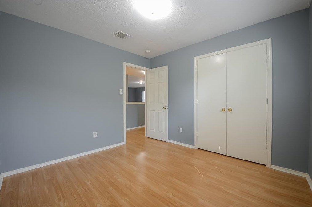 2040 Sandy Knl Dr, Missouri City TX  77489-2901 exterior