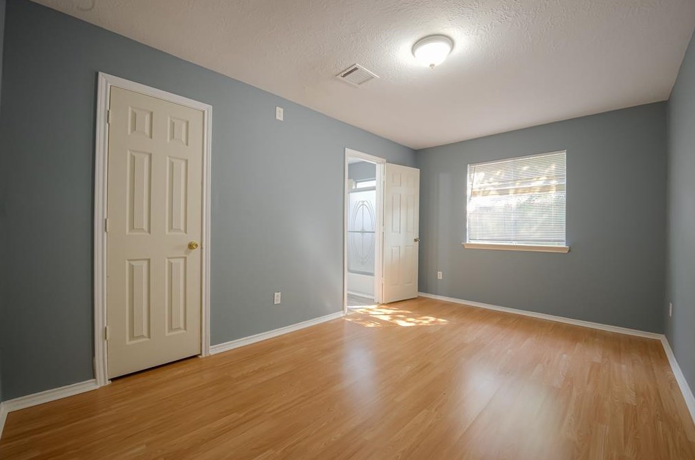 2040 Sandy Knl Dr, Missouri City TX  77489-2901 exterior