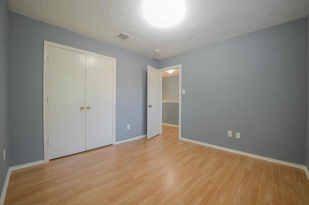 2040 Sandy Knl Dr, Missouri City TX  77489-2901 exterior