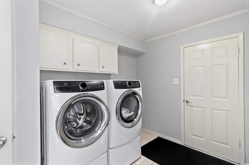 18034 Mountfield Dr, Houston TX  77084-2344 exterior