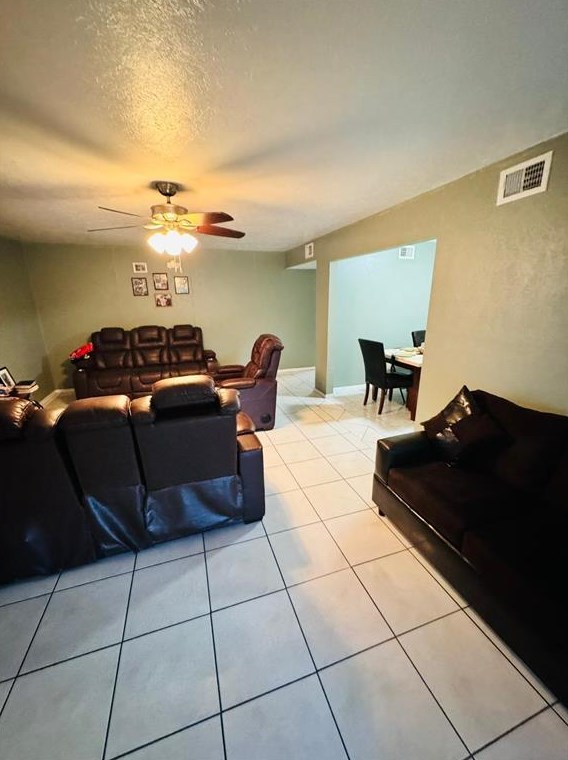 10222 Northview Dr, Houston TX  77086-2013 exterior