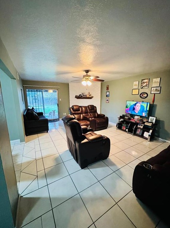 10222 Northview Dr, Houston TX  77086-2013 exterior