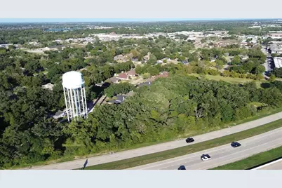 116 Balsam Street, Lake Jackson, TX 77566 - Photo 8