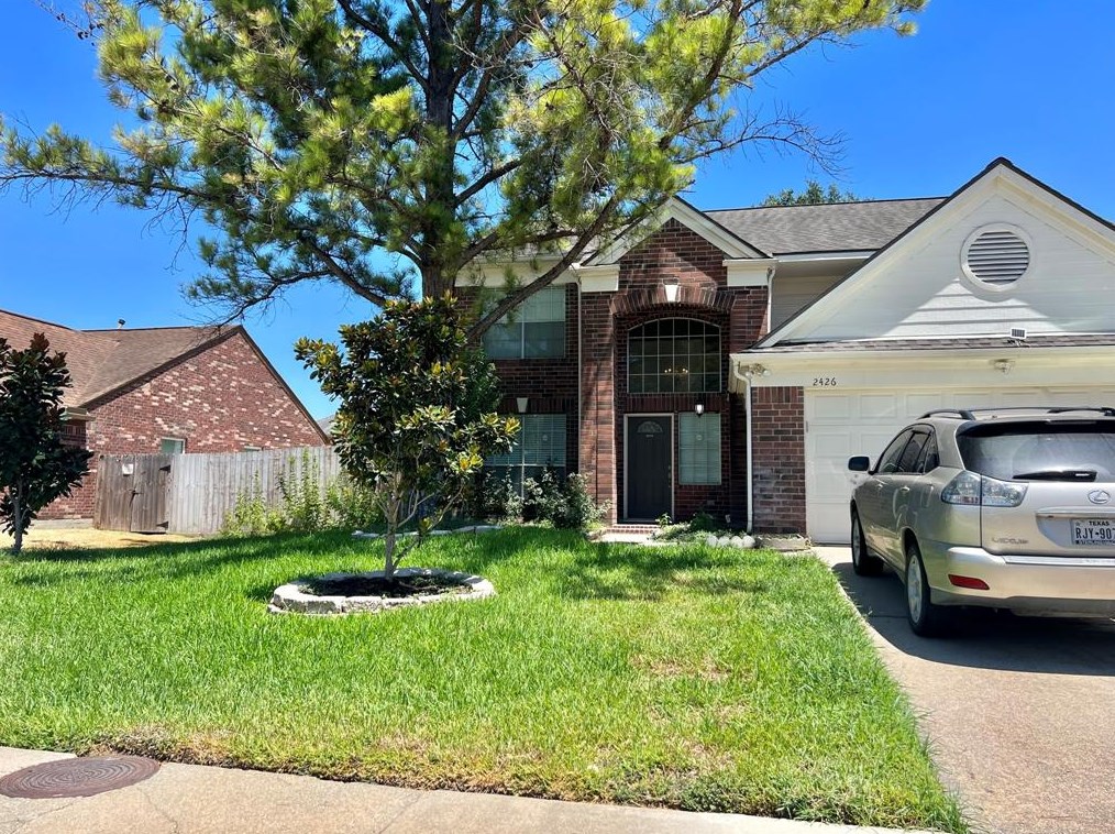 2426 Hartman Dr, Sugar Land, TX 77478-6060