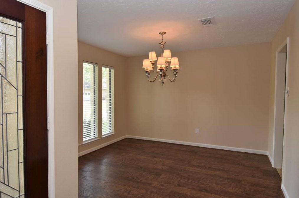 2011 Carriage Ct, Richmond, TX 77406