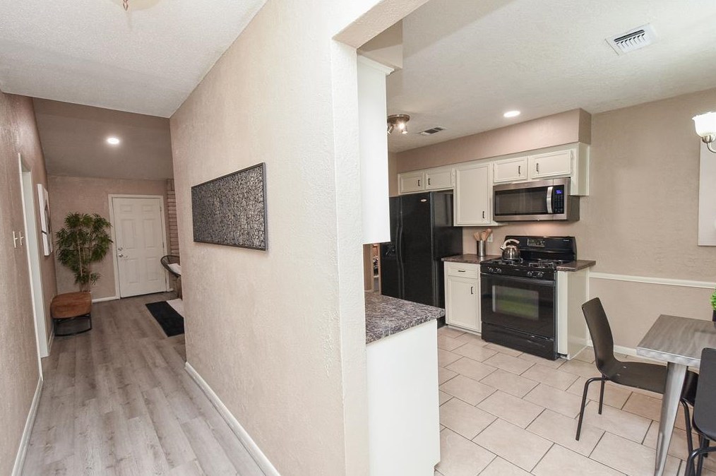 2711 Meandering Trl, Humble TX 77339-1031 exterior