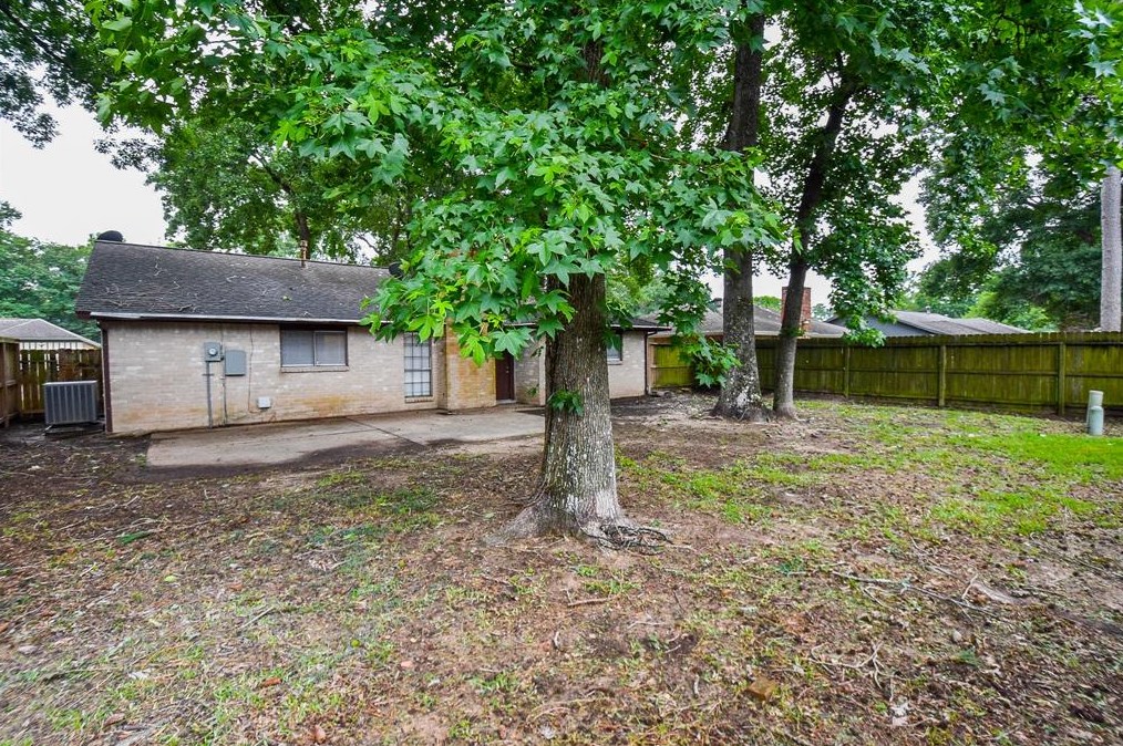 2711 Meandering Trl, Humble TX 77339-1031 exterior