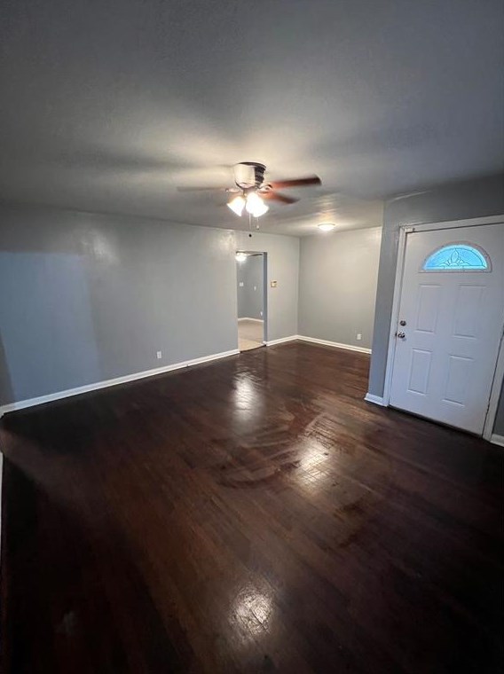 5734 Bellfort St, Houston TX  77033-2104 exterior