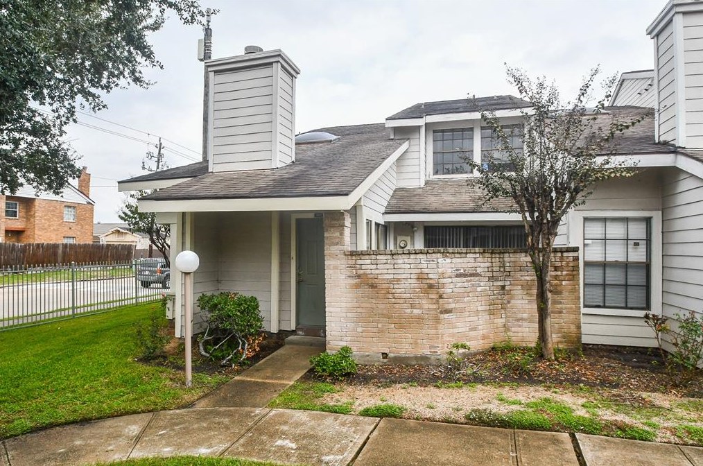 6261 Ludington Dr #804, Houston, TX 77035