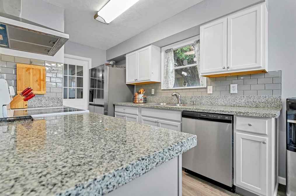 2714 Skelton Dr, Houston, TX 77067