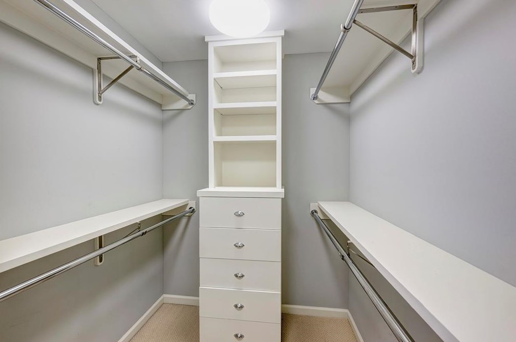 10710 Tupper Lk Dr, Houston TX  77056-1626 exterior