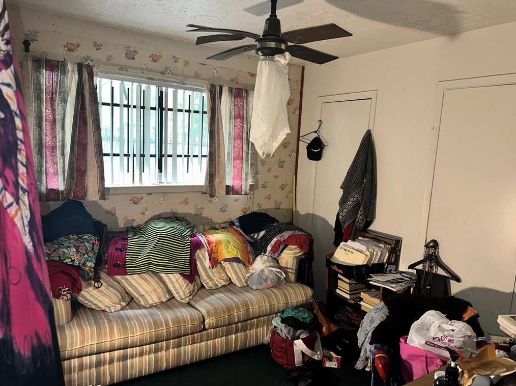 11839 Steamboat Spg Dr, Houston TX  77067-1829 exterior