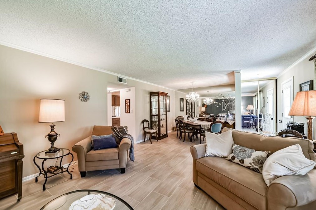 2335 Triway Ln, Houston TX 77041-7418 exterior