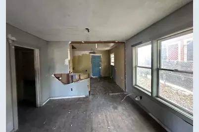 706 Gulf, San Antonio, TX 78202 - Photo 2