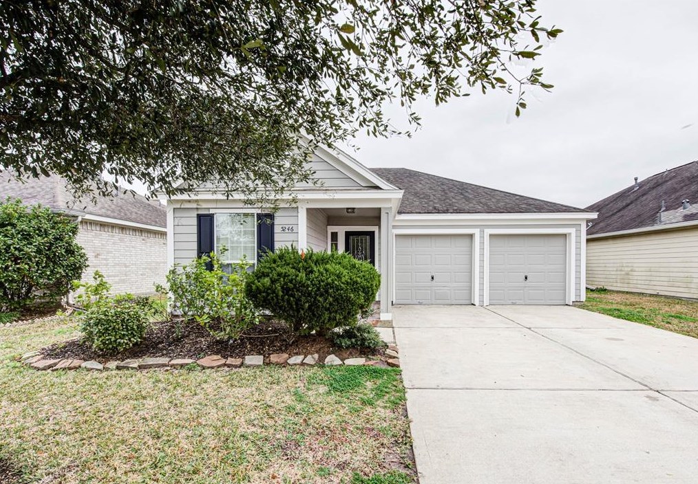 2546 Australia Reef Dr, Katy, TX 77449-2630