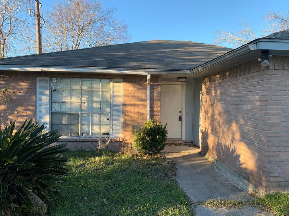 1550 Daisey Bell Ln, Houston, TX 77067-3418