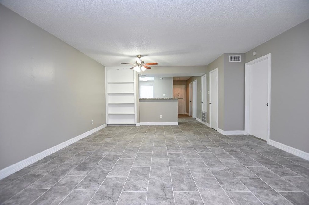 8525 Sands Point Dr #75, Houston, TX 77036