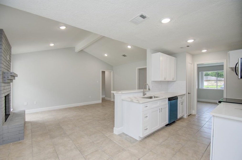 8642 Vly Ct, Houston TX exterior