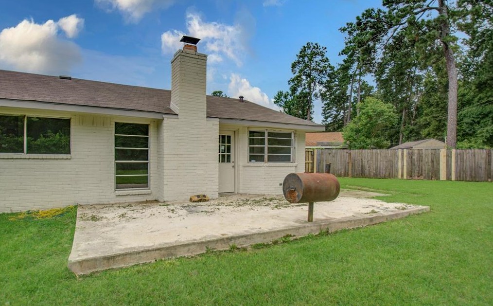 8642 Vly Ct, Houston TX exterior