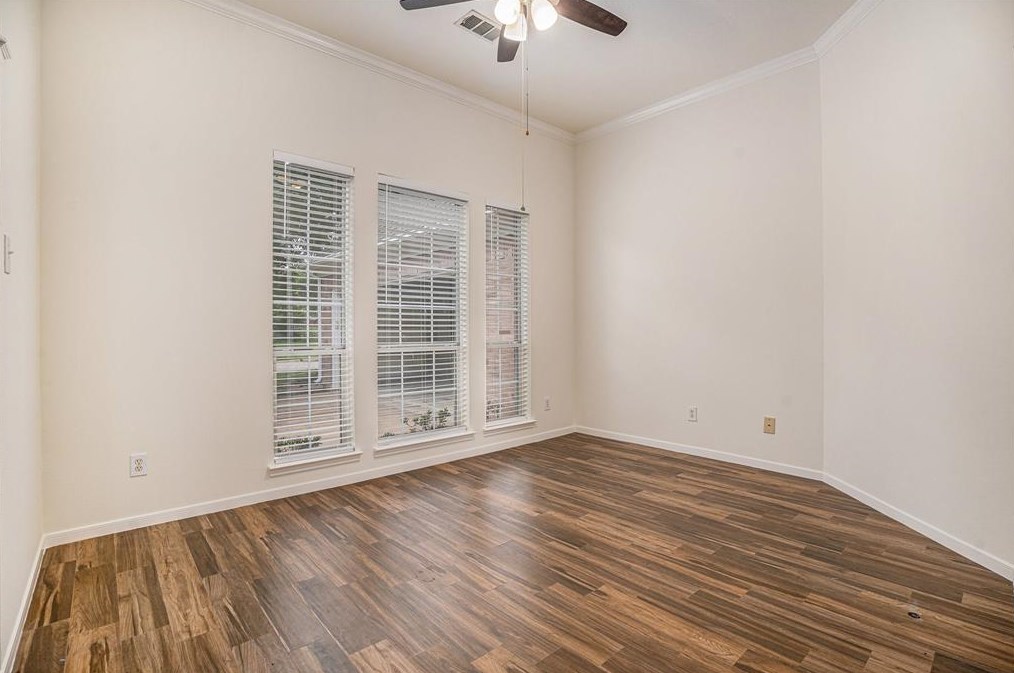2007 Prt Brg Ln, League City TX  77573-4607 exterior