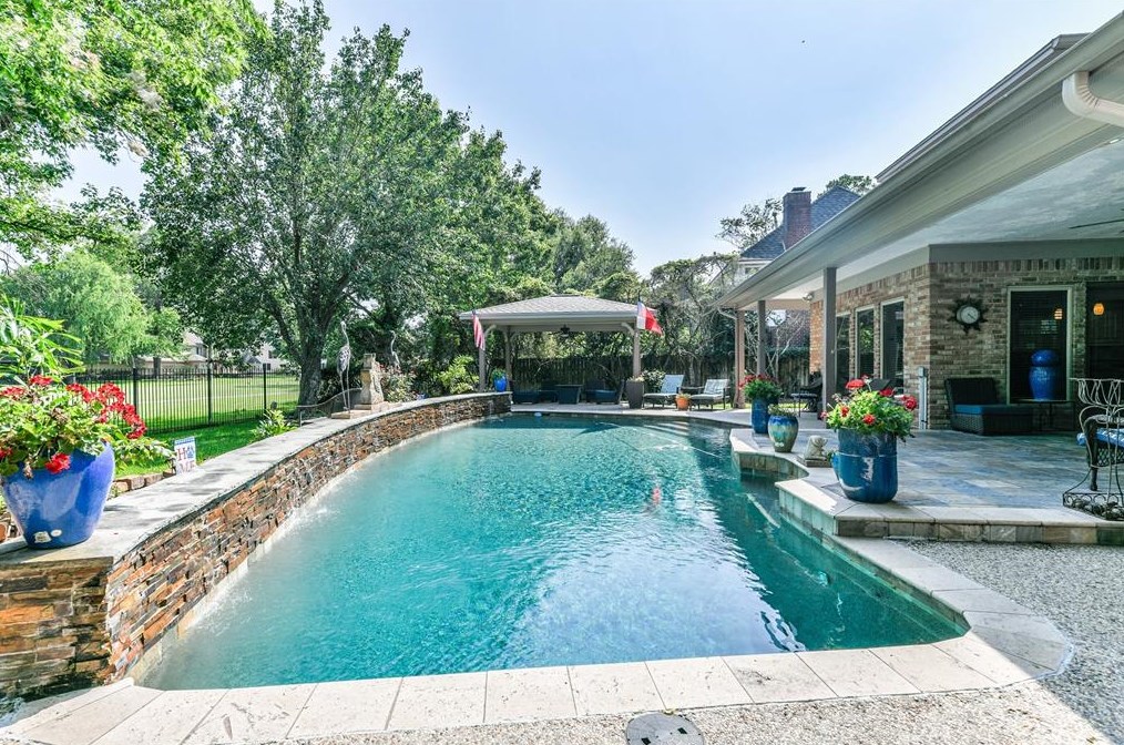 8418 Atascocita Lk Way, Humble TX 77346-1785 exterior