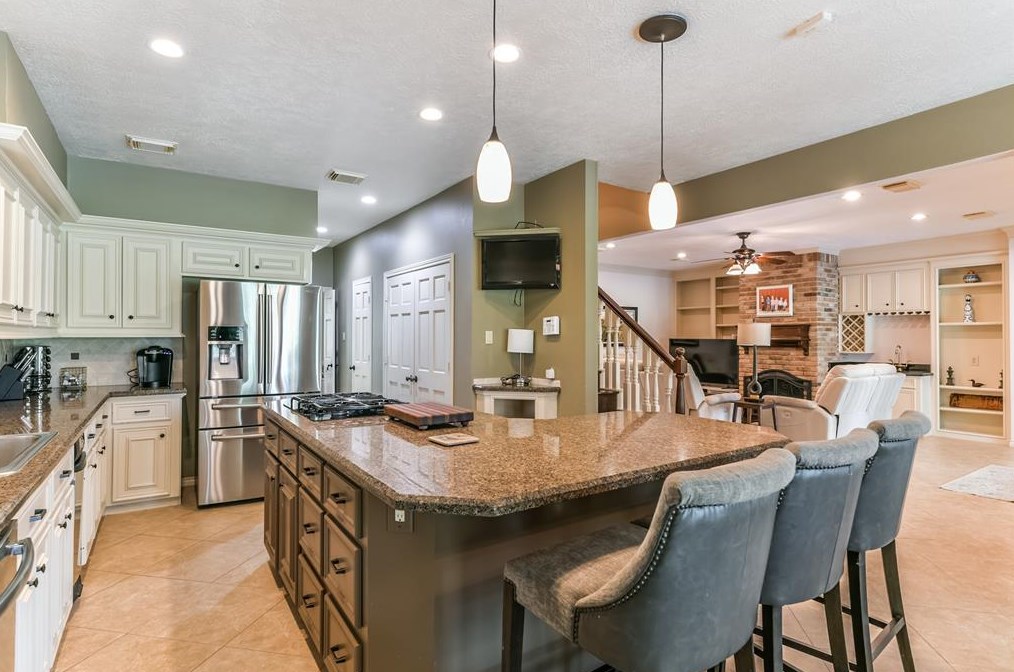 8418 Atascocita Lk Way, Humble TX 77346-1785 exterior