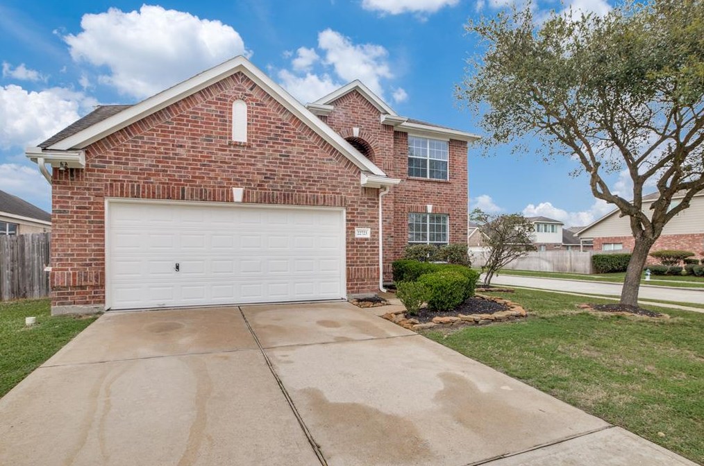 22723 Hearthstone Hill Ln, Spring, TX 77373-6589