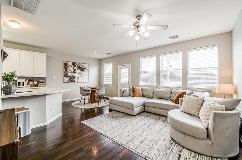 12439 Oriole Lake Way, Houston, TX 77089-5968