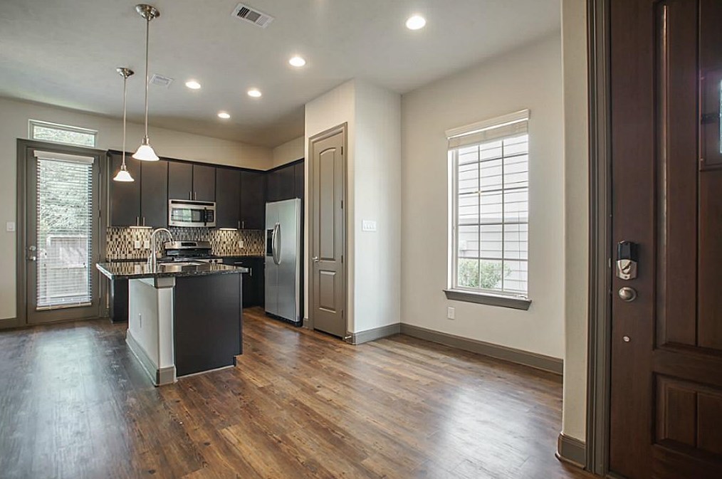103 Aventura Pl, Spring TX  77389-2018 exterior