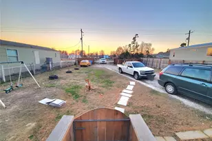 570 County Rd 5102J, Cleveland, TX 77327 - Photo 18