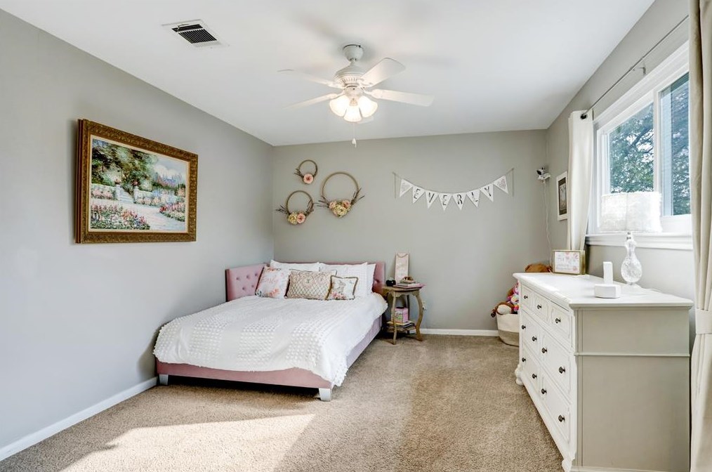 12210 Whittington Dr, Houston TX  77077-4841 exterior