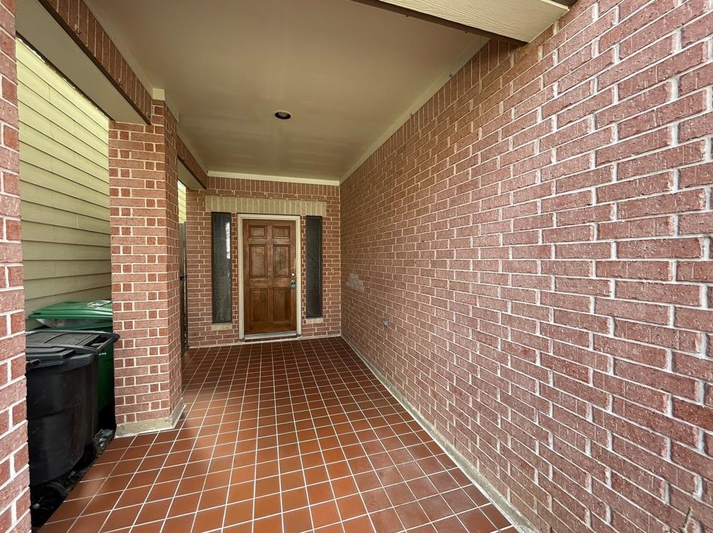 9813 Riddlelink, Houston, TX 77025