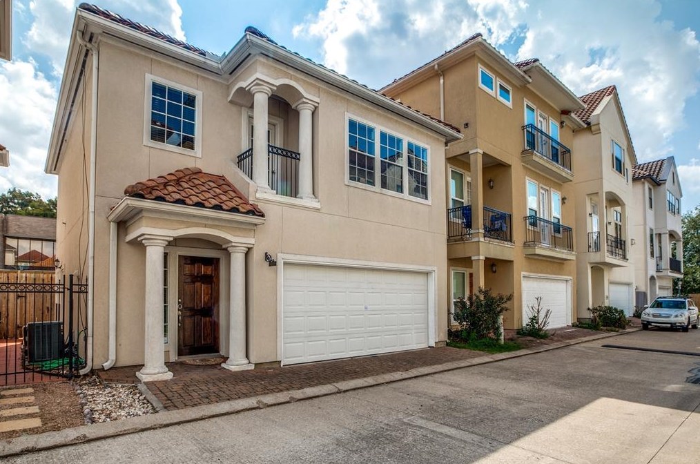 5935 Turtle Beach Ln, Houston TX  77036-4528 exterior