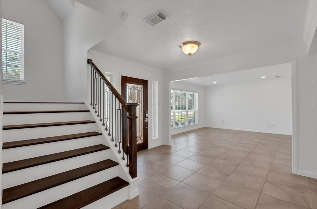 4422 Warwick Dr, Sugar Land TX  77479-2948 exterior