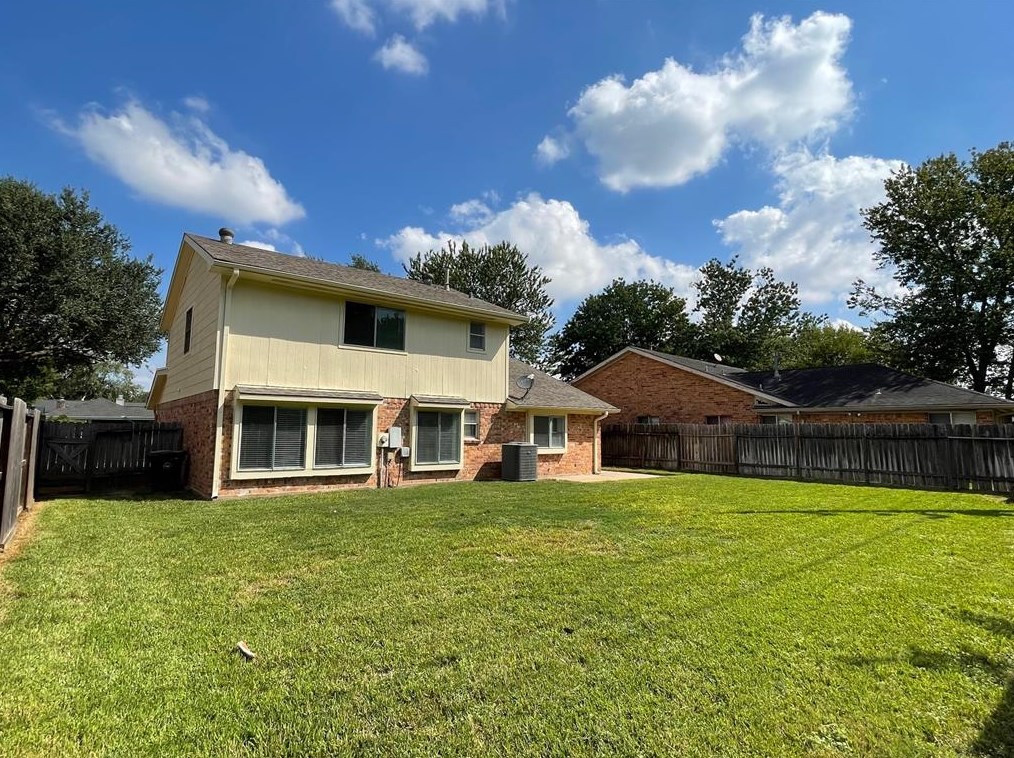 3338 Pecan Point Dr, Sugar Land, TX 77478-4250